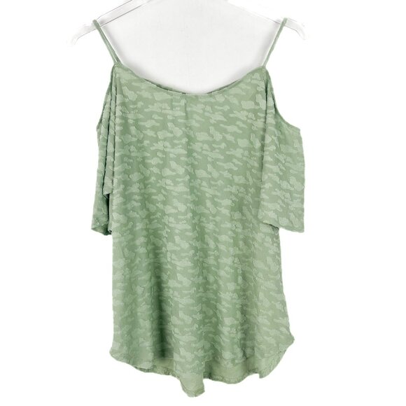 NWOT Stitch Fix Kaileigh Valette Back Detail Cold Shoulder Knit Top Size Medium - Picture 1 of 10